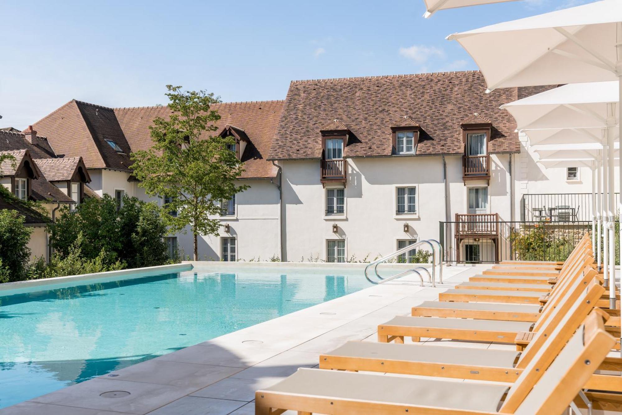 Dolce By Wyndham Versailles - Domaine Du Montcel Jouy-en-Josas Exterior photo
