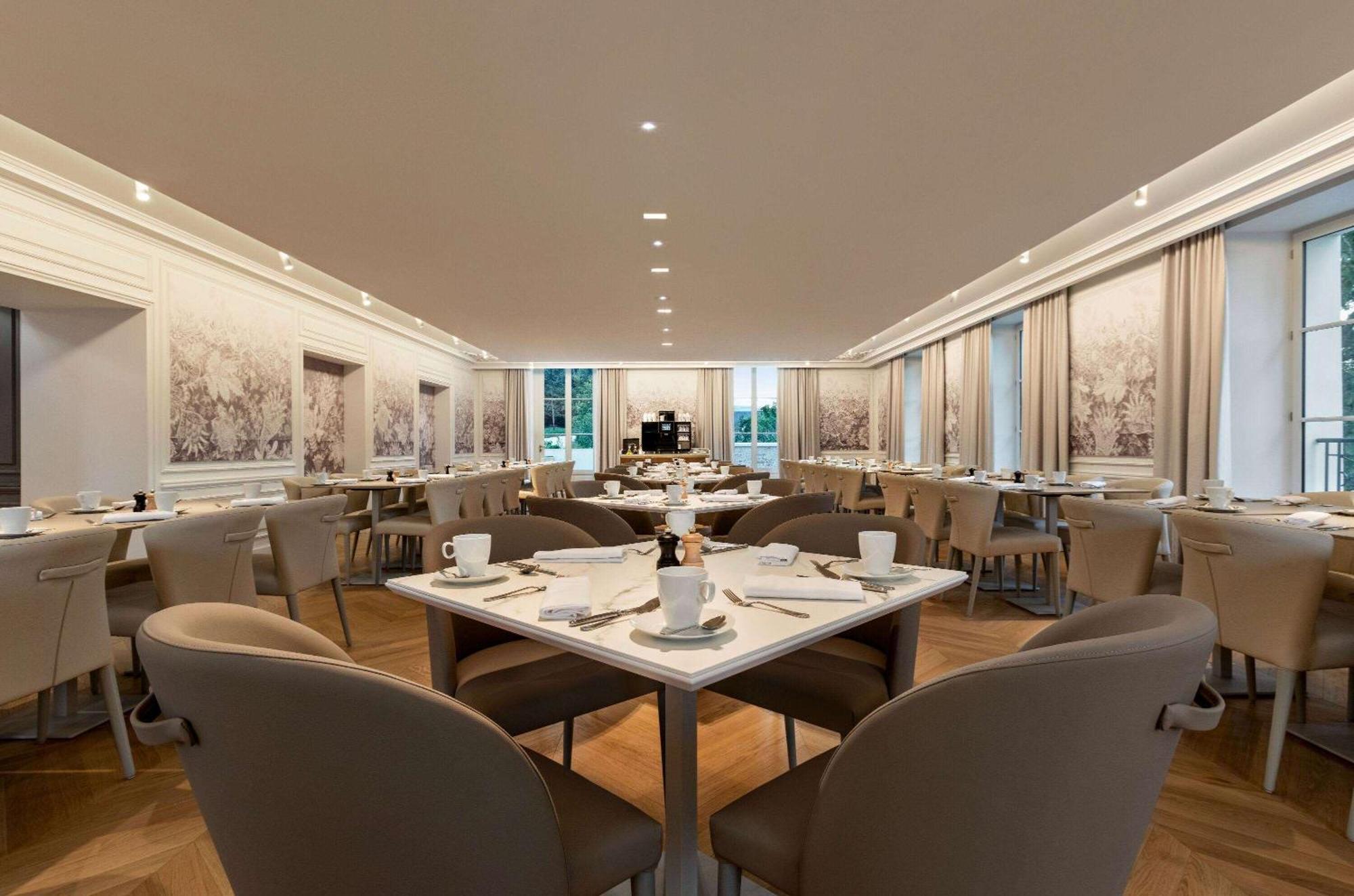 Dolce By Wyndham Versailles - Domaine Du Montcel Jouy-en-Josas Exterior photo