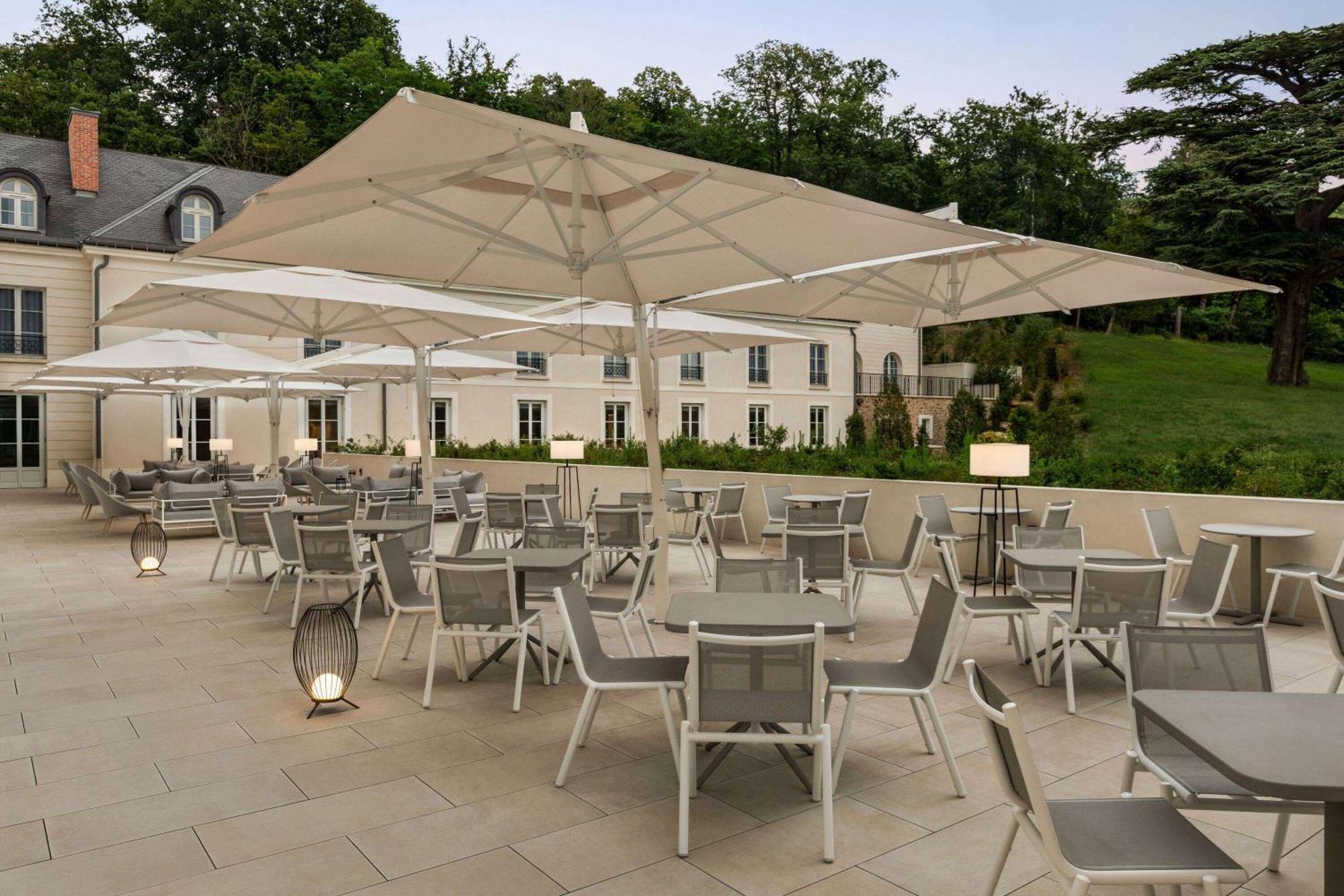 Dolce By Wyndham Versailles - Domaine Du Montcel Jouy-en-Josas Exterior photo